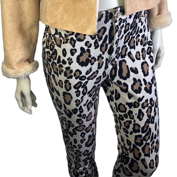 NWOT So Slimming by Chico’s Slim Fit Stretch Leopard Pants Size 0.5 - Picture 5 of 6